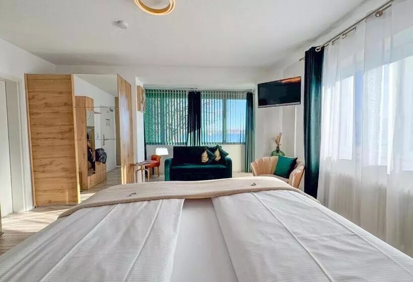 Majatalo Sieben Zimmer Am See