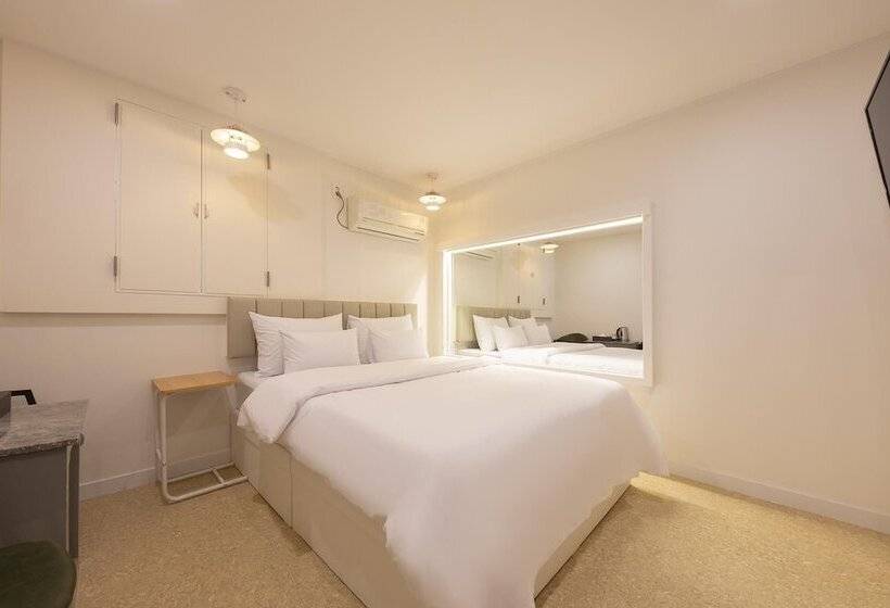 Cheonan Honeymoon Motel