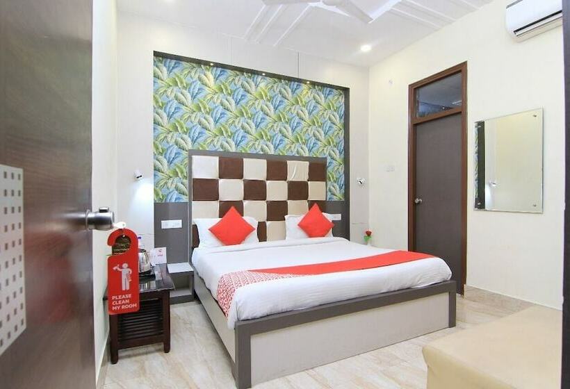 هتل Metro Continental