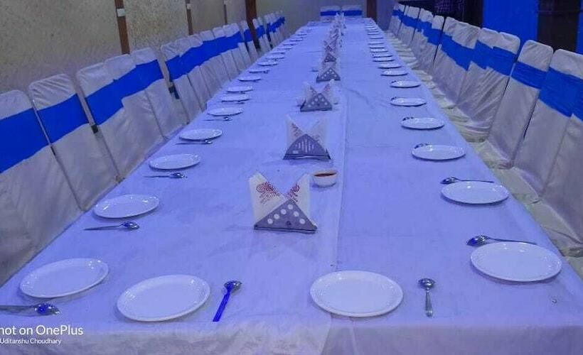 هتل Metro Continental