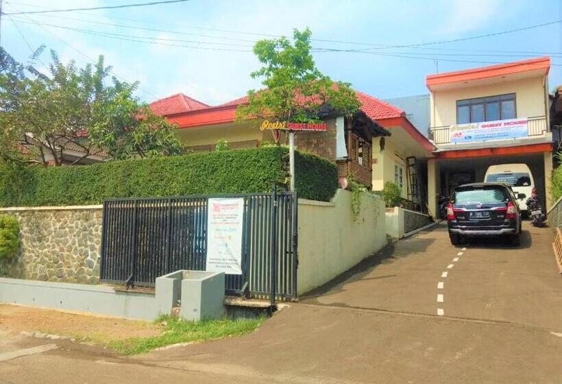 Pension Poetri Guest House Syariah