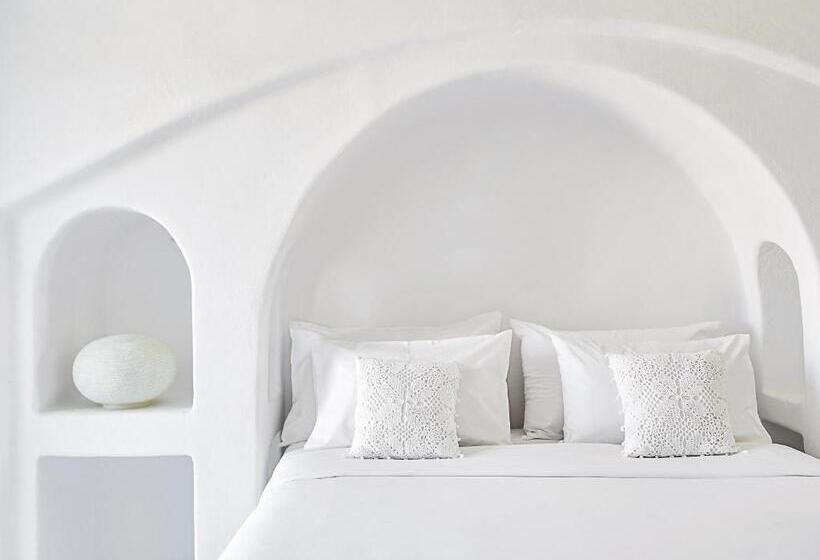 Mykonos Lolita, A Grecotel Resort To Live
