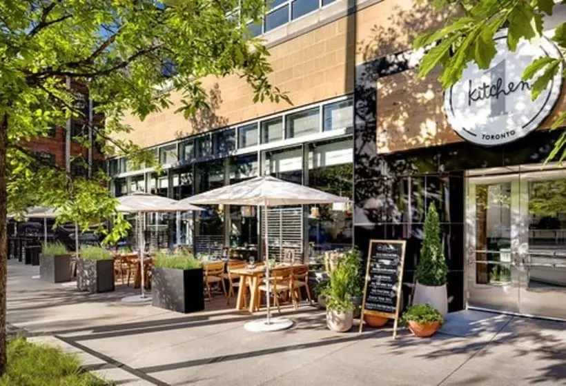 1 Hotel Toronto