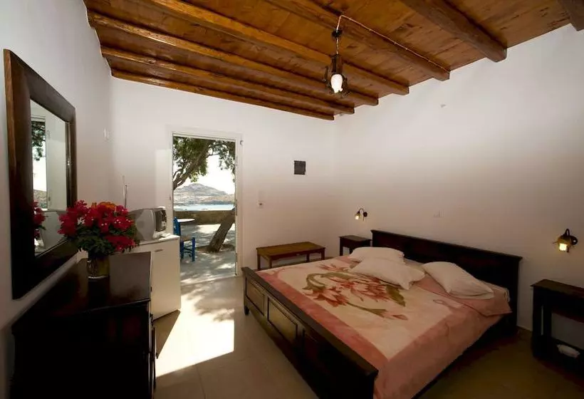 Отель Daktilidis Village