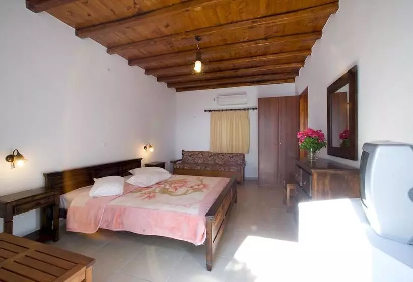 Отель Daktilidis Village