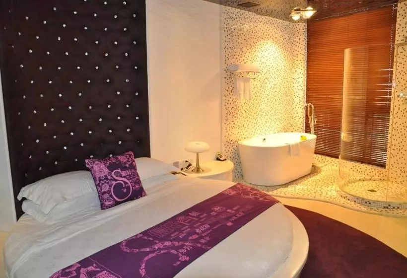 ホテル Kingtown  Hongmei Shanghai