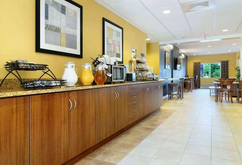 Microtel Inn & Suites By Wyndham Columbus Near Fort Moore