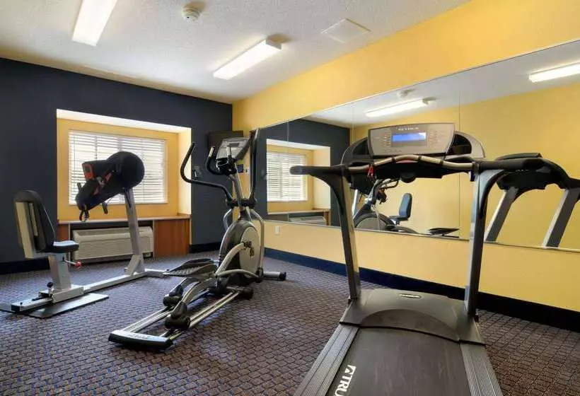 Microtel Inn & Suites By Wyndham Columbus Near Fort Moore