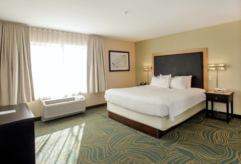 Springhill Suites By Marriott Pueblo Downtown