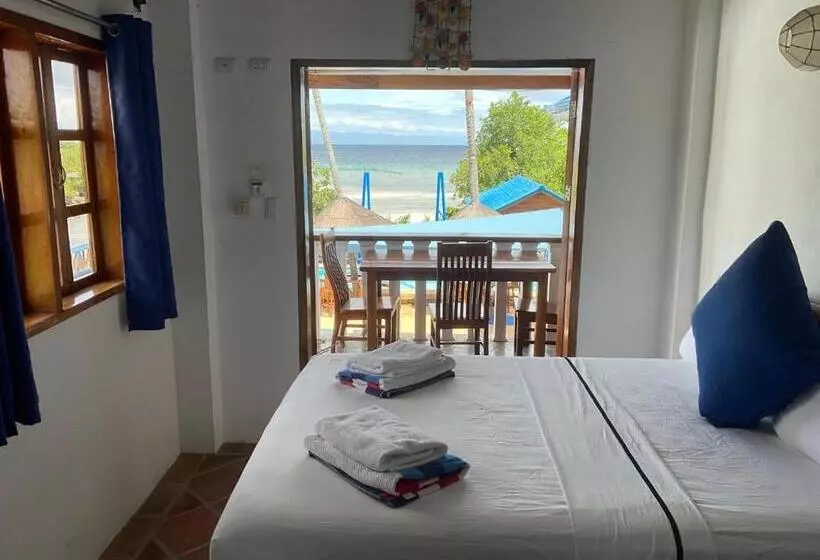 هتل Rainbow Bay Beach & Dive Resort