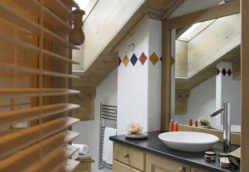 اقامتگاه Cgh Résidence Boutique Le Hameau De Pierre Blanche