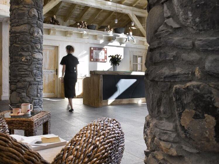 اقامتگاه Cgh Résidence Boutique Le Hameau De Pierre Blanche