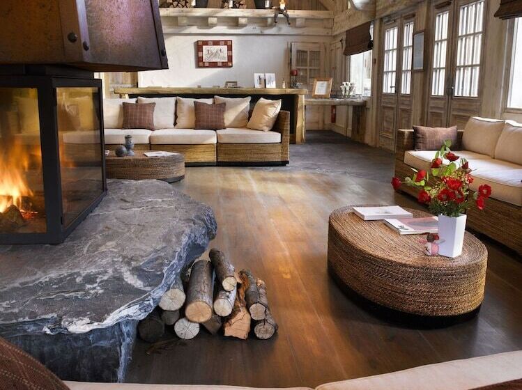 اقامتگاه Cgh Résidence Boutique Le Hameau De Pierre Blanche