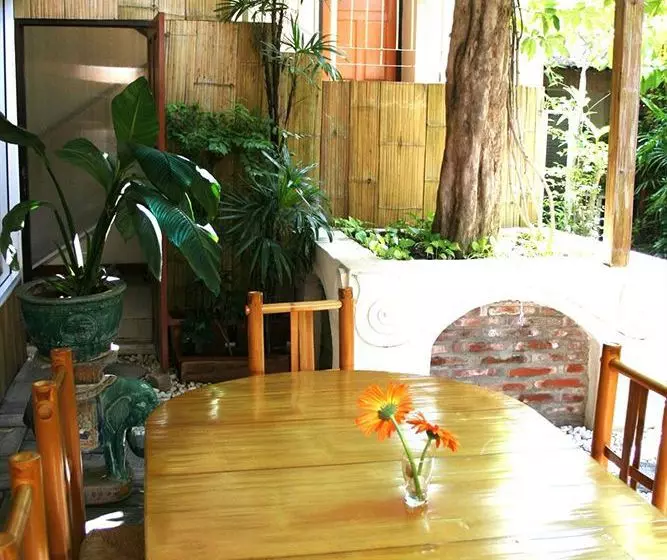 Hotelli Gerard Habitat