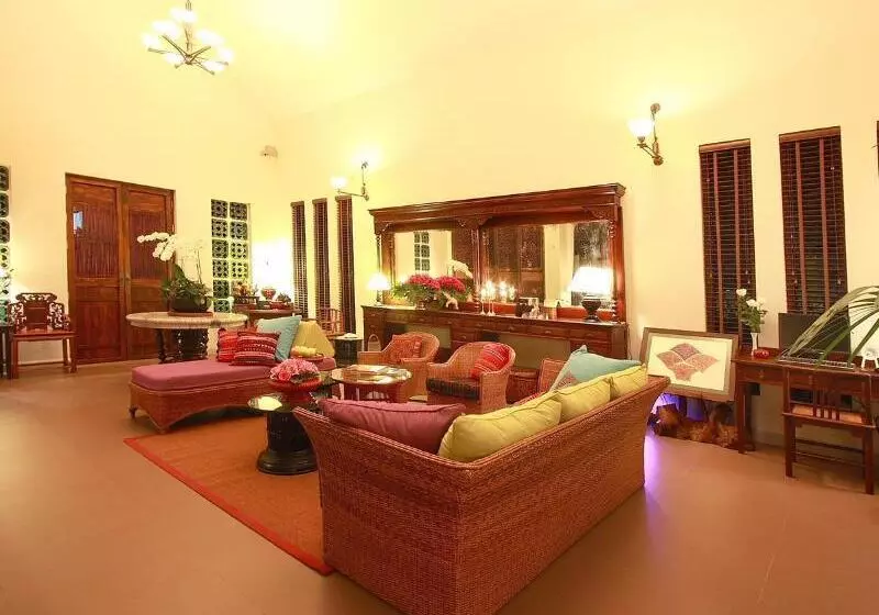 ホテル Baan Klang Wiang