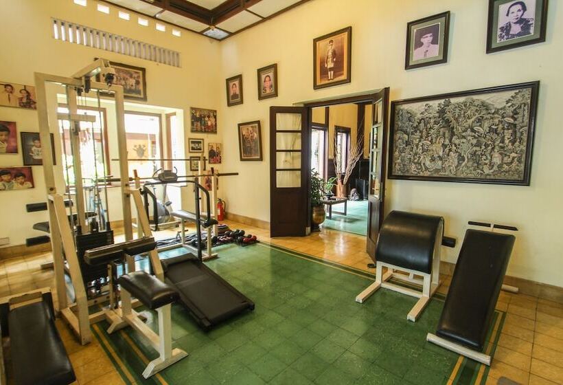 فندق Duta Guest House