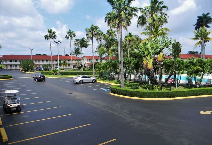 Отель Fairway Inn Florida City Homestead Everglades