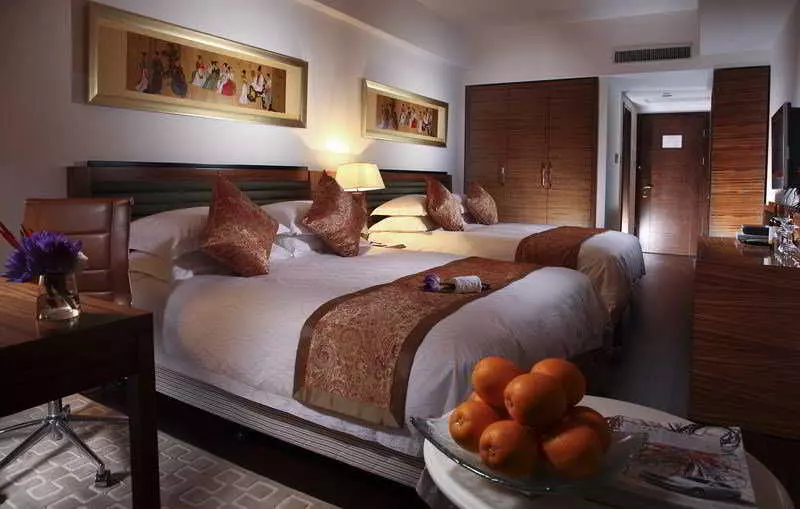 Otel Joyfull International