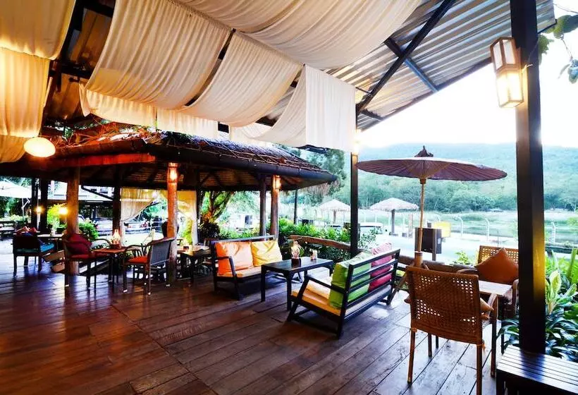 ホテル Kiree Thara Boutique Resort