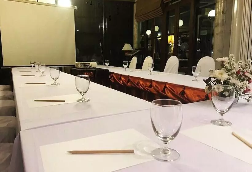 ホテル Kiree Thara Boutique Resort