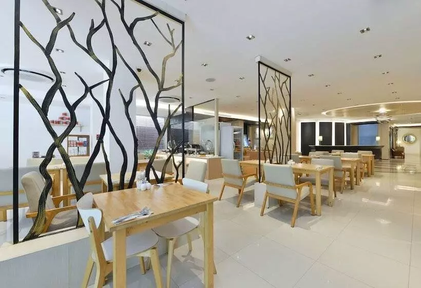 Hotelli Royal View Resort   Rang Nam