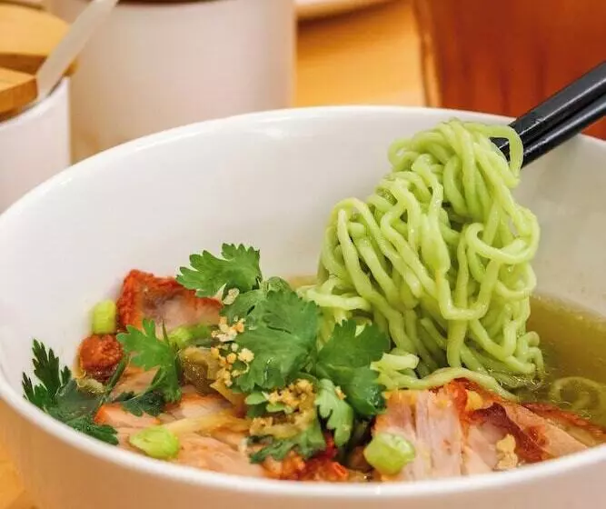 Hotelli Royal View Resort   Rang Nam