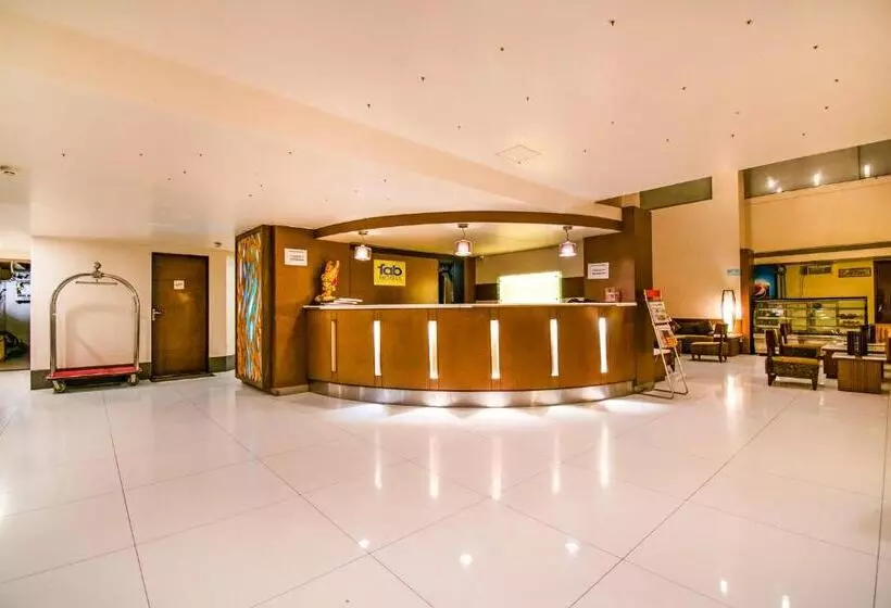 酒店 Sadanand Regency