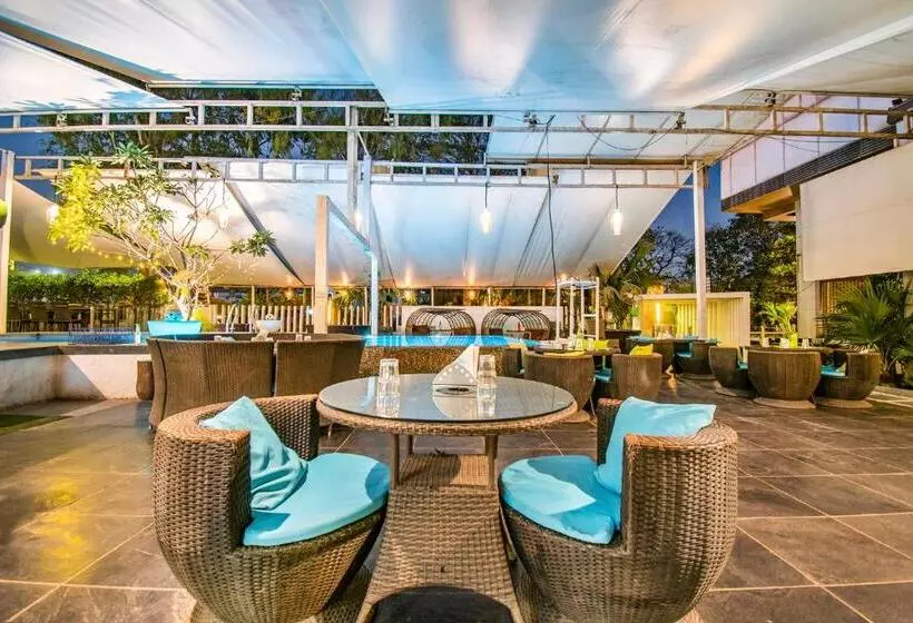 酒店 Sadanand Regency