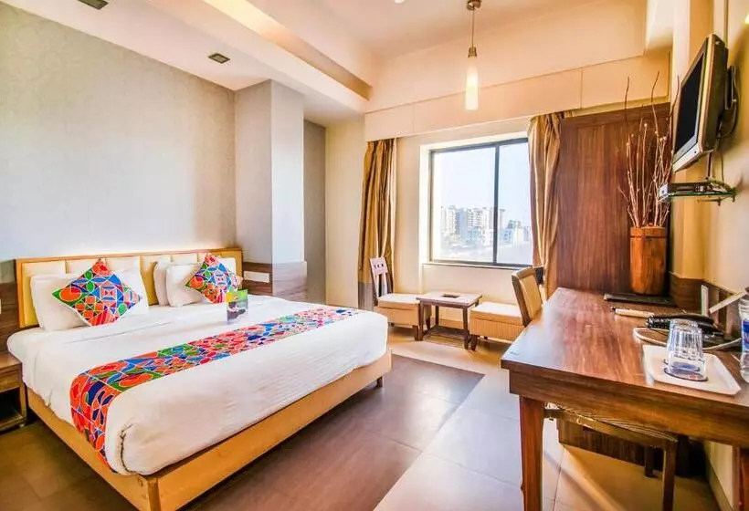 酒店 Sadanand Regency