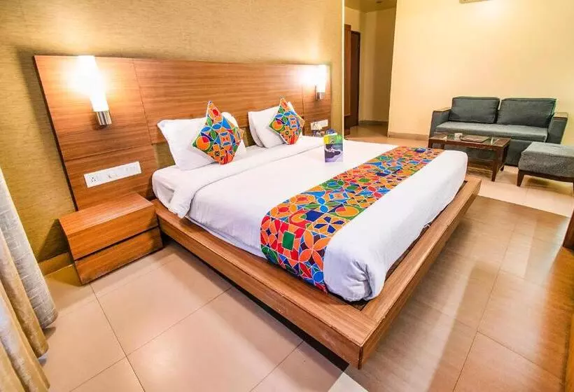 酒店 Sadanand Regency