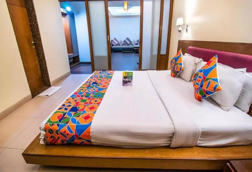 酒店 Sadanand Regency