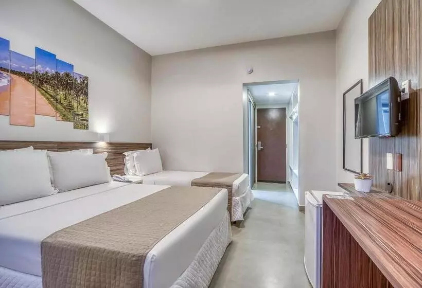 Отель Tambaqui Praia