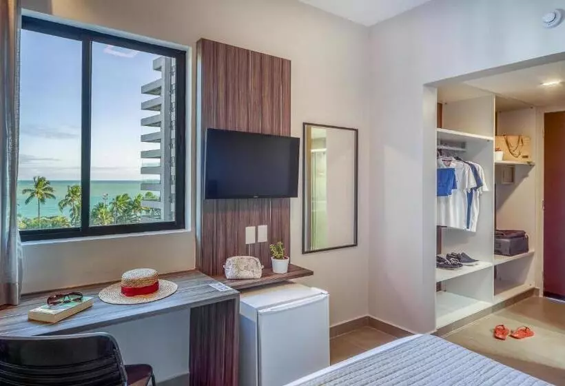 Отель Tambaqui Praia