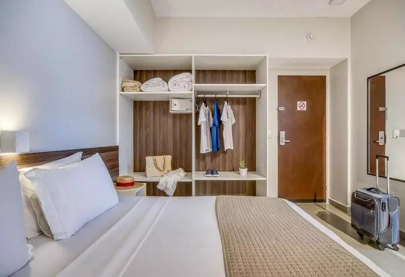 Отель Tambaqui Praia