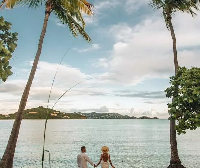 هتل The Ritzcarlton, St. Thomas