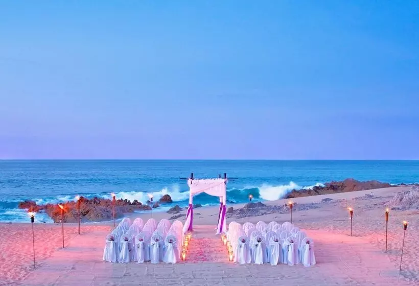 هتل The Ritzcarlton, St. Thomas