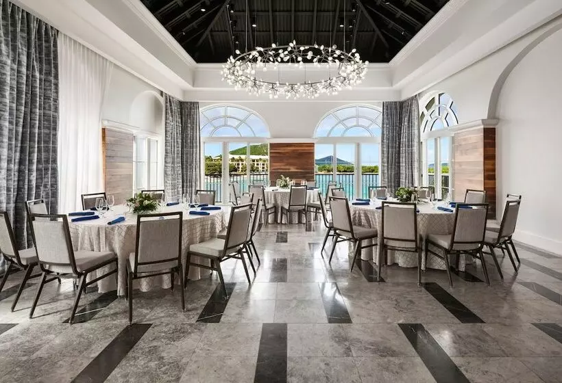 هتل The Ritzcarlton, St. Thomas