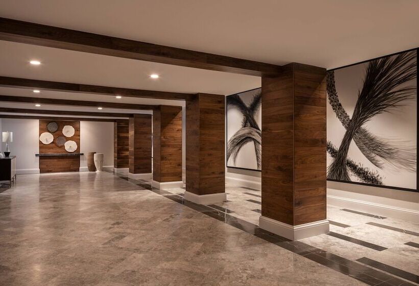 هتل The Ritzcarlton, St. Thomas