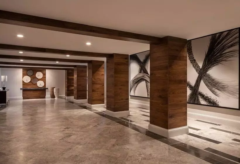 هتل The Ritzcarlton, St. Thomas