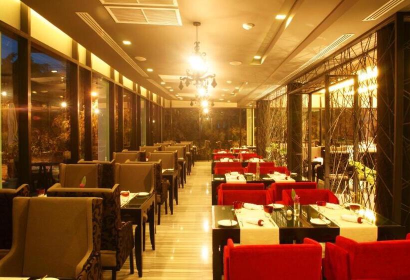 Hotel Z Through By The Zign