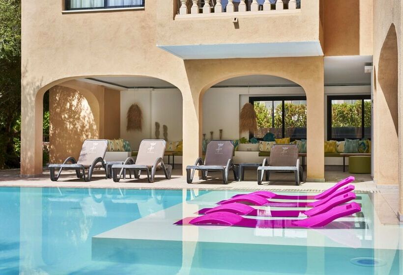 Apartamentos Sinfony