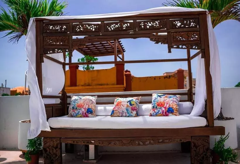 هتل Aguamarina Boutique