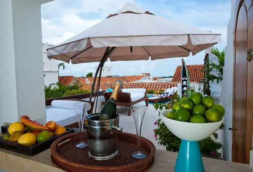 هتل Aguamarina Boutique