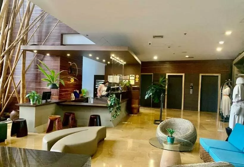 Diez Hotel Categoría Colombia