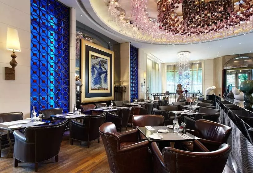 Отель Eclat Taipei