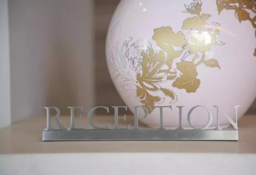 Отель Gracery Tokyo Tamachi