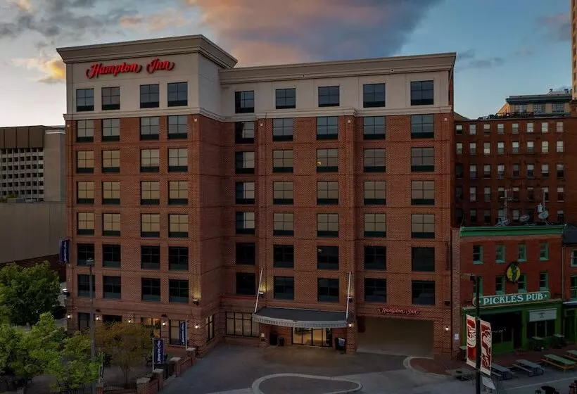 هتل Hampton Inn Baltimoredowntownconvention Center