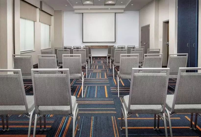 هتل Hampton Inn Baltimoredowntownconvention Center