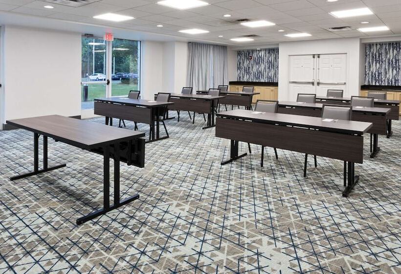 בית מלון כפרי Hilton Garden Inn Birmingham Se/liberty Park