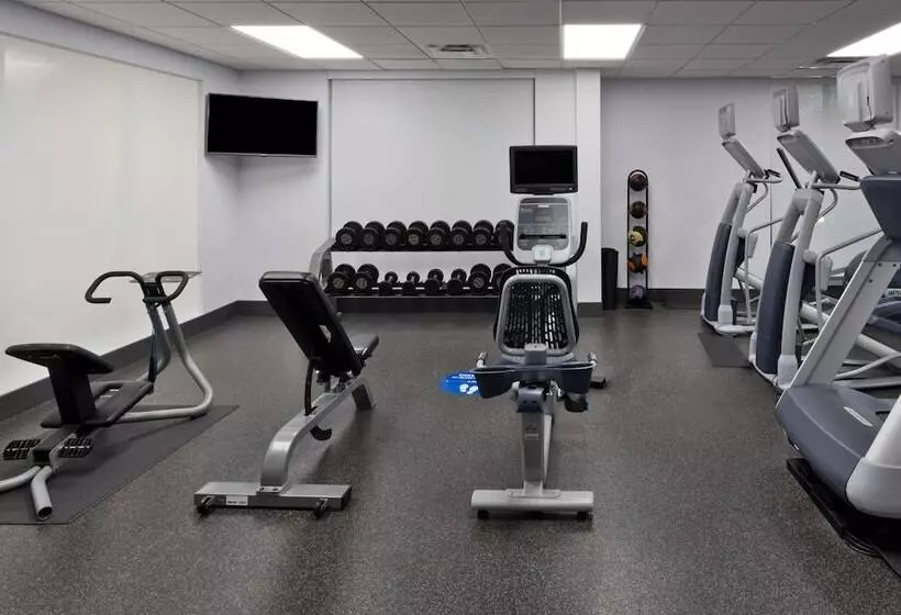 هتل Hilton Garden Inn Birmingham Se/liberty Park